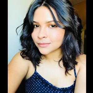 Meet your Posher, Daniela